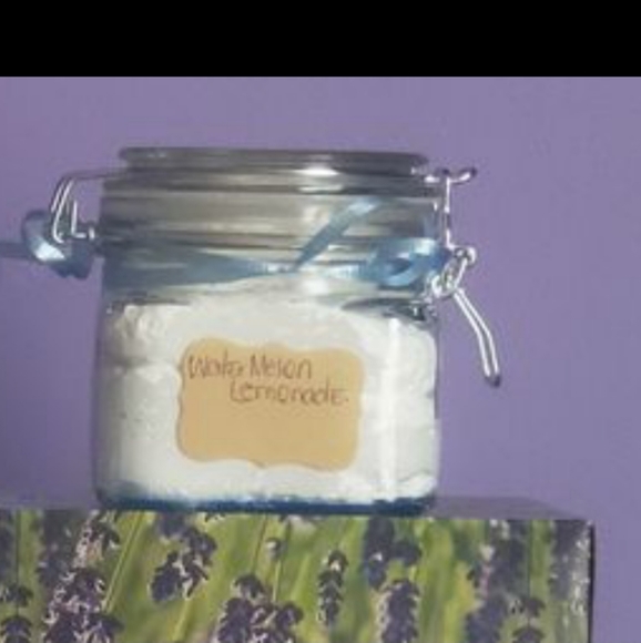 WHIPPED SHEA BUTTER - Picture 2 of 6